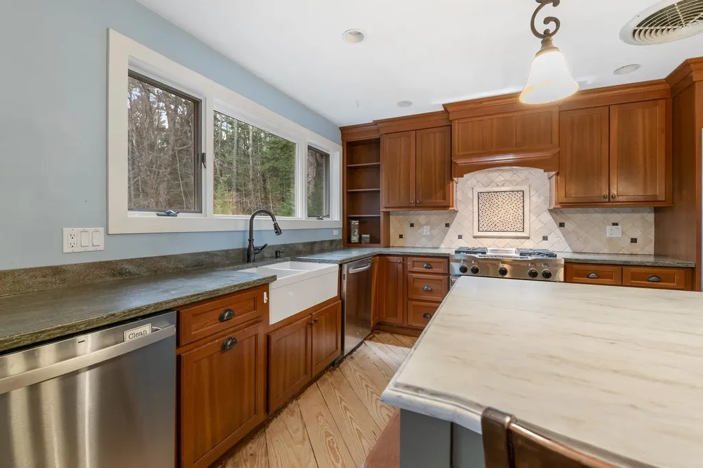 119 Shedd Road Grantham NH 03753