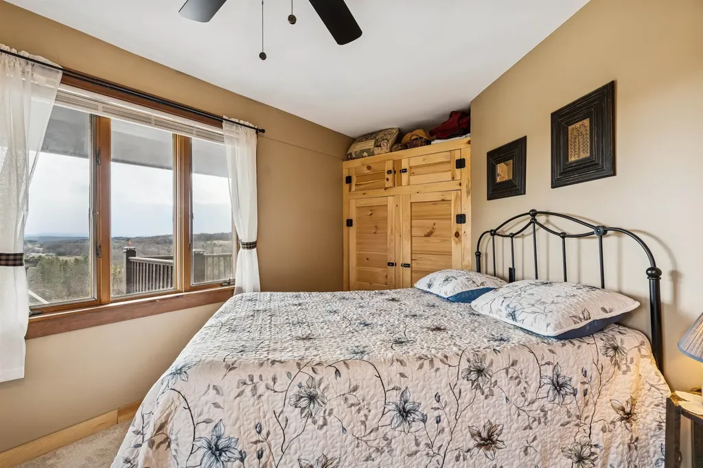 867 East Bethel Road Randolph VT 05061