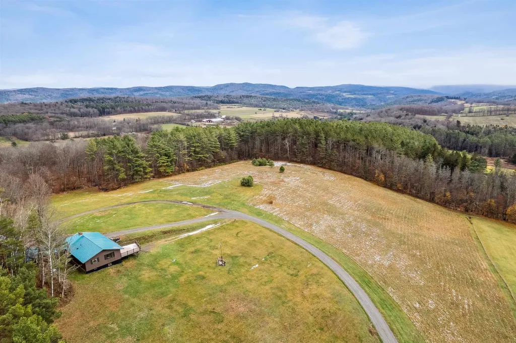 867 East Bethel Road Randolph VT 05061