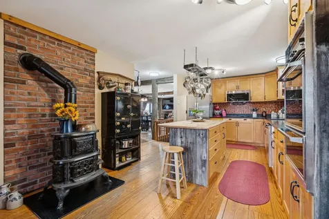 867 East Bethel Road Randolph VT 05061