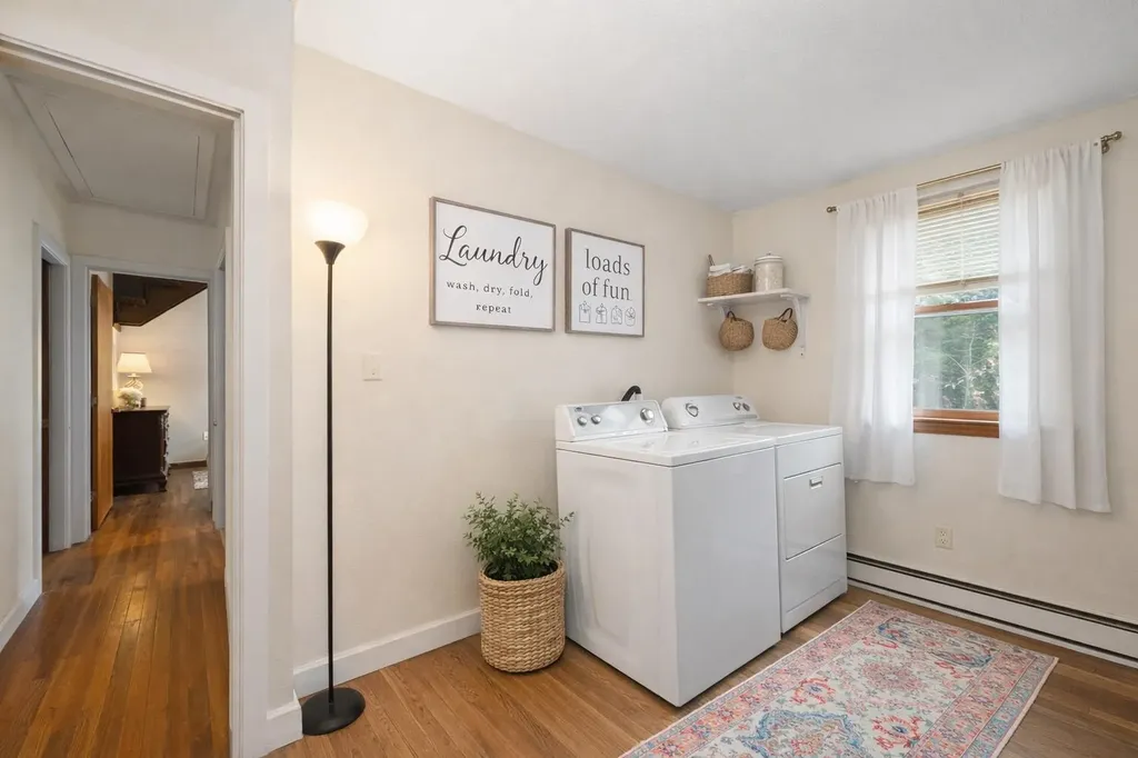 14 Heritage Hill Road Holderness NH 03245