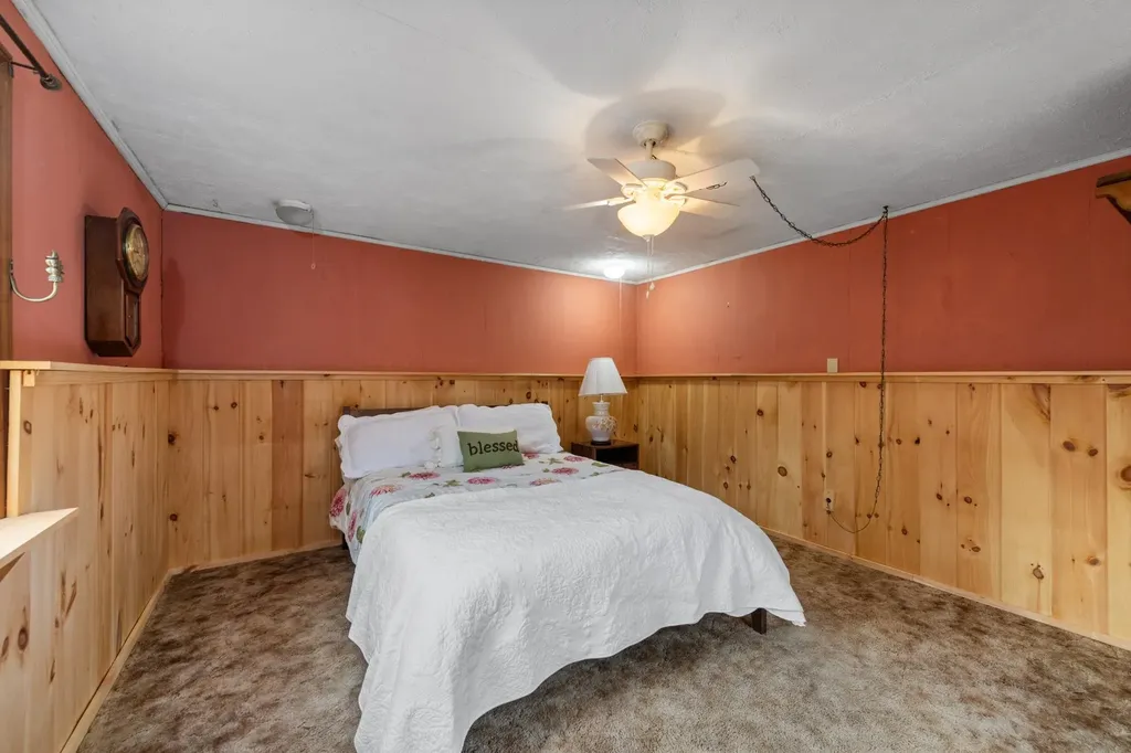 14 Heritage Hill Road Holderness NH 03245