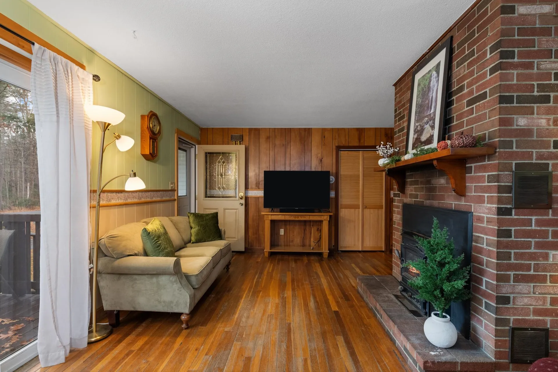 14 Heritage Hill Road Holderness NH 03245