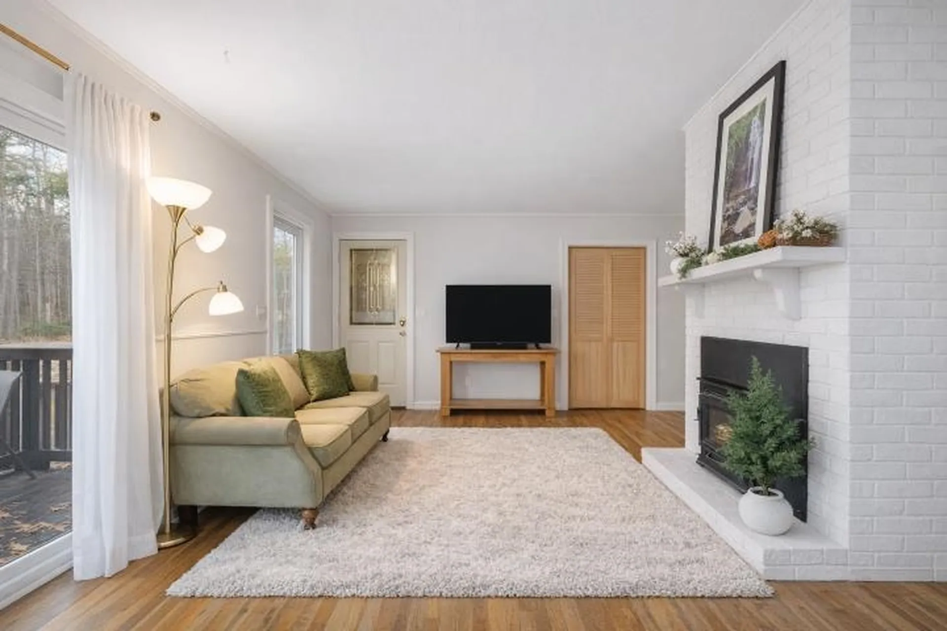 14 Heritage Hill Road Holderness NH 03245