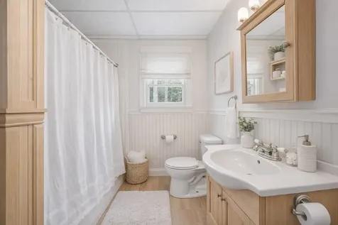 14 Heritage Hill Road Holderness NH 03245