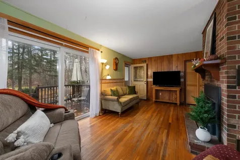 14 Heritage Hill Road Holderness NH 03245