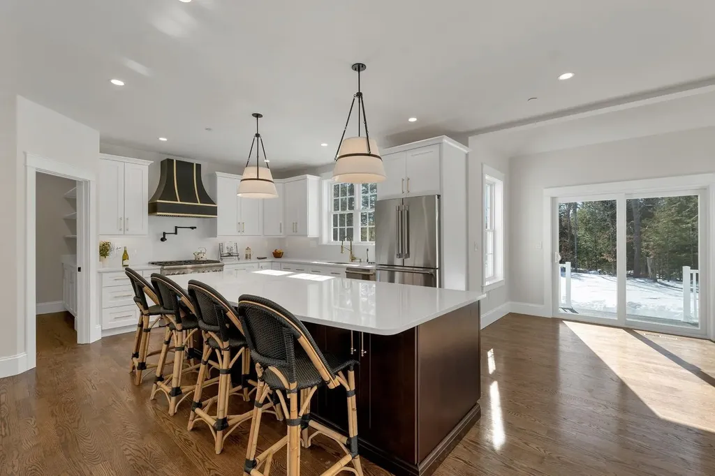 42 Westover Lane Bow NH 03304