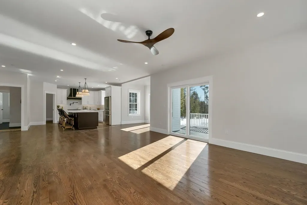 42 Westover Lane Bow NH 03304