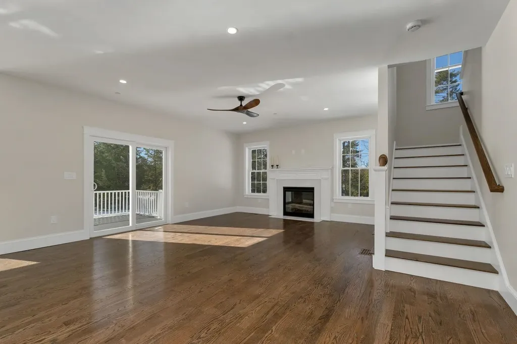 42 Westover Lane Bow NH 03304