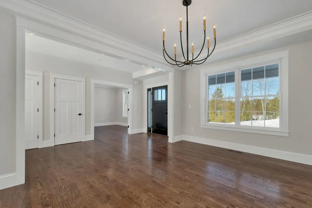 42 Westover Lane Bow NH 03304