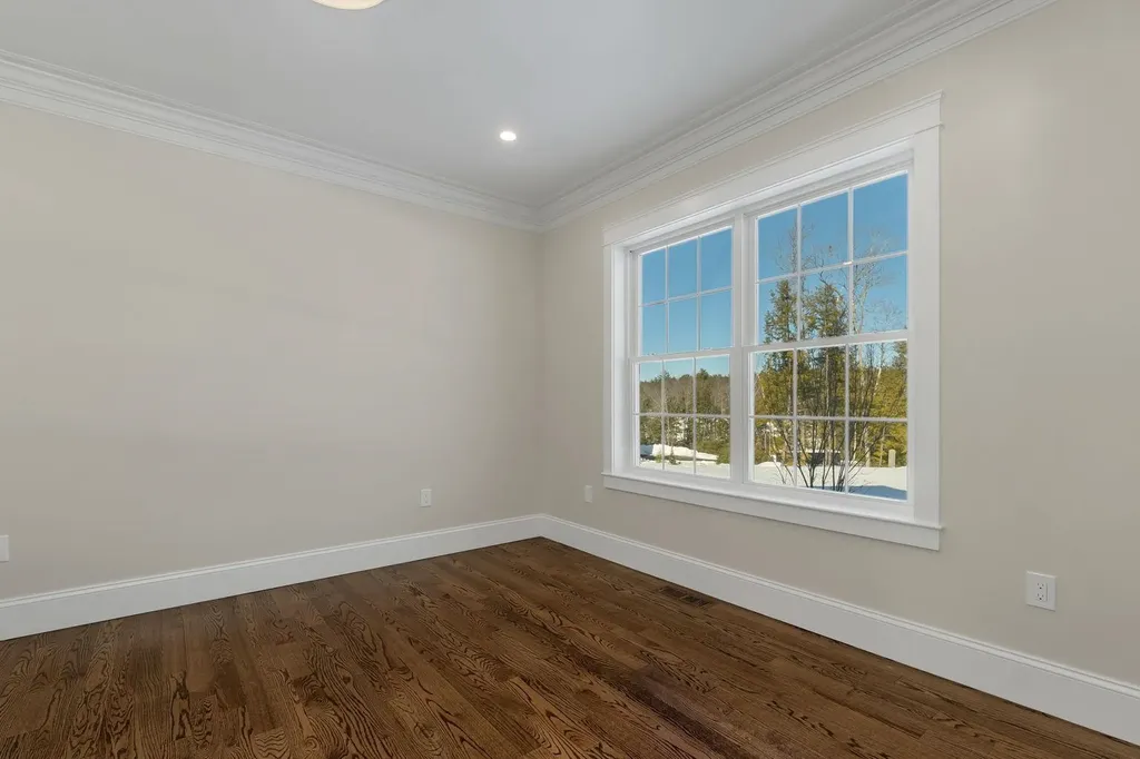 42 Westover Lane Bow NH 03304