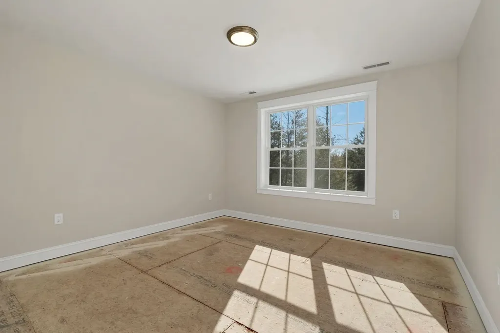 42 Westover Lane Bow NH 03304