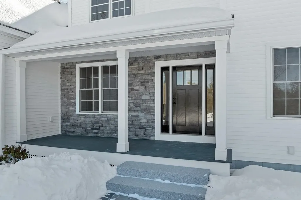 42 Westover Lane Bow NH 03304