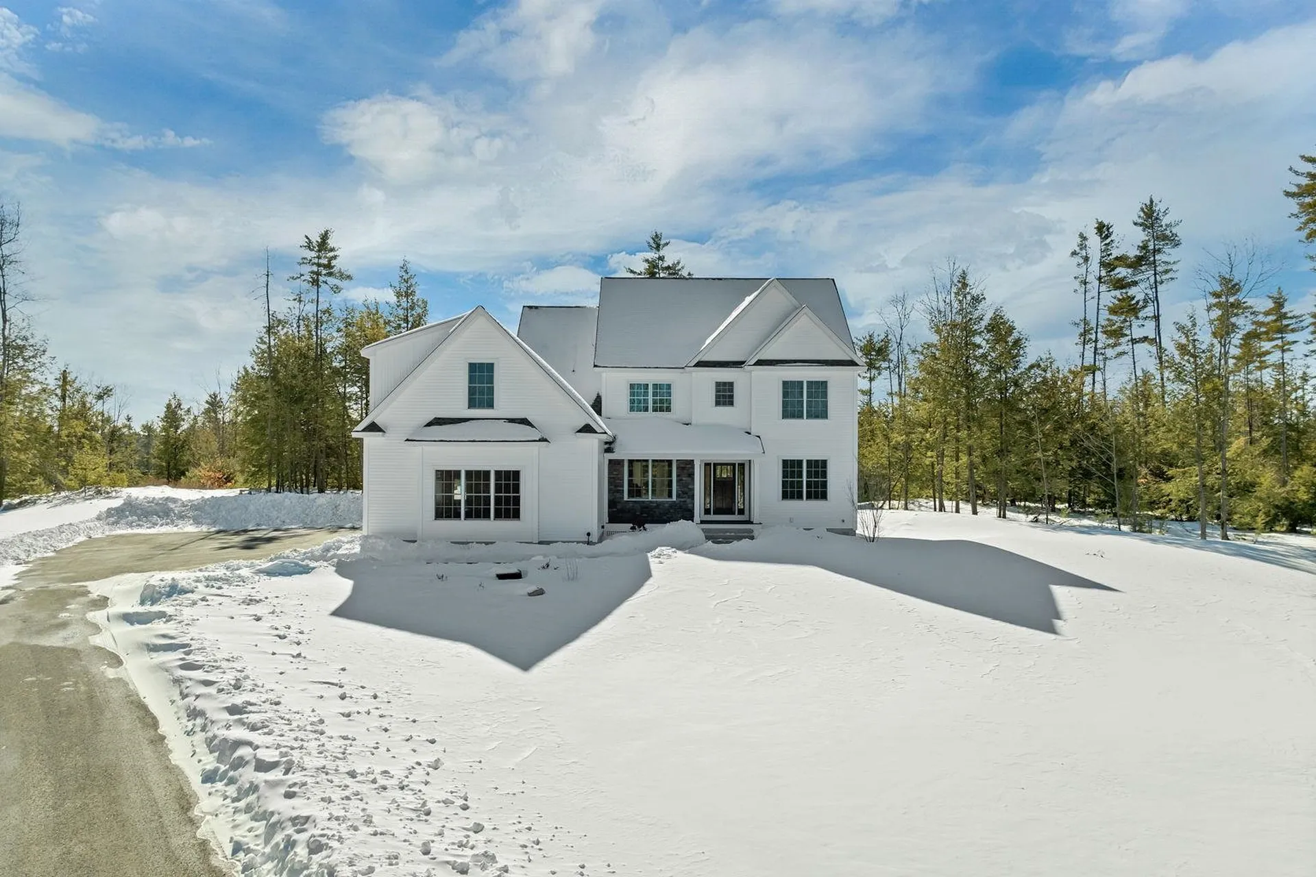 42 Westover Lane Bow NH 03304