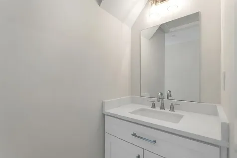 42 Westover Lane Bow NH 03304