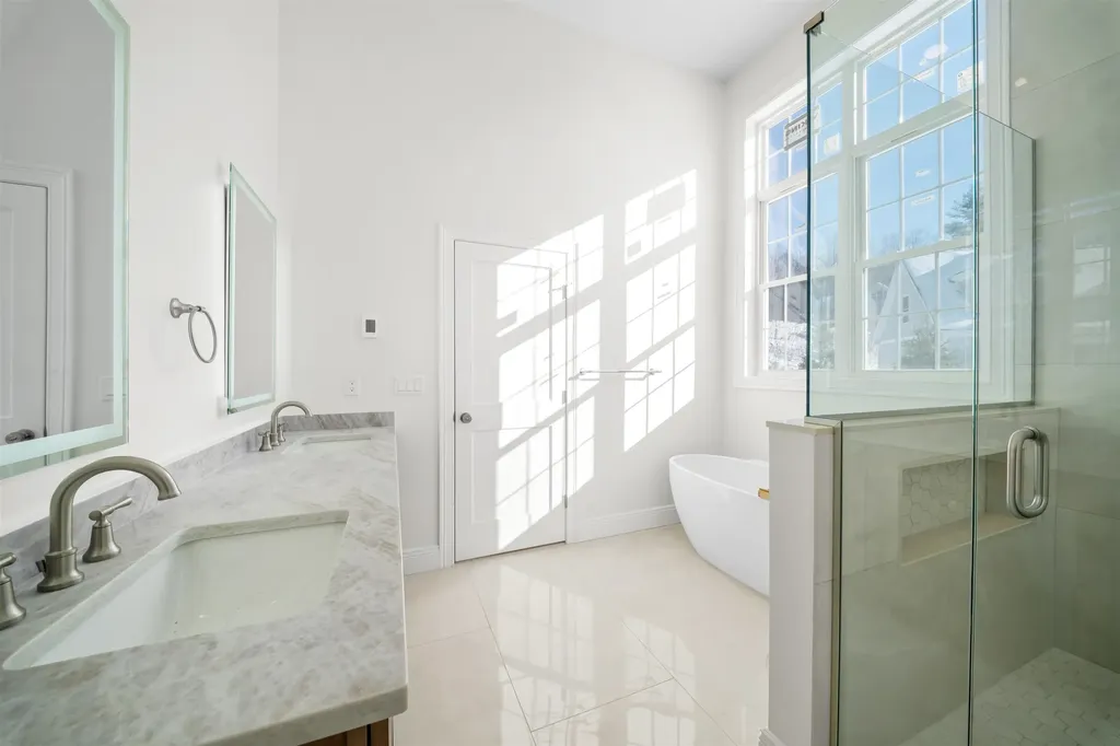 17 Rising Ridge Road Campton NH 03223