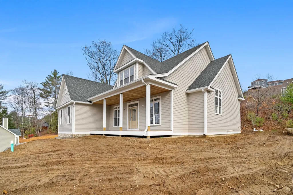 17 Rising Ridge Road Campton NH 03223