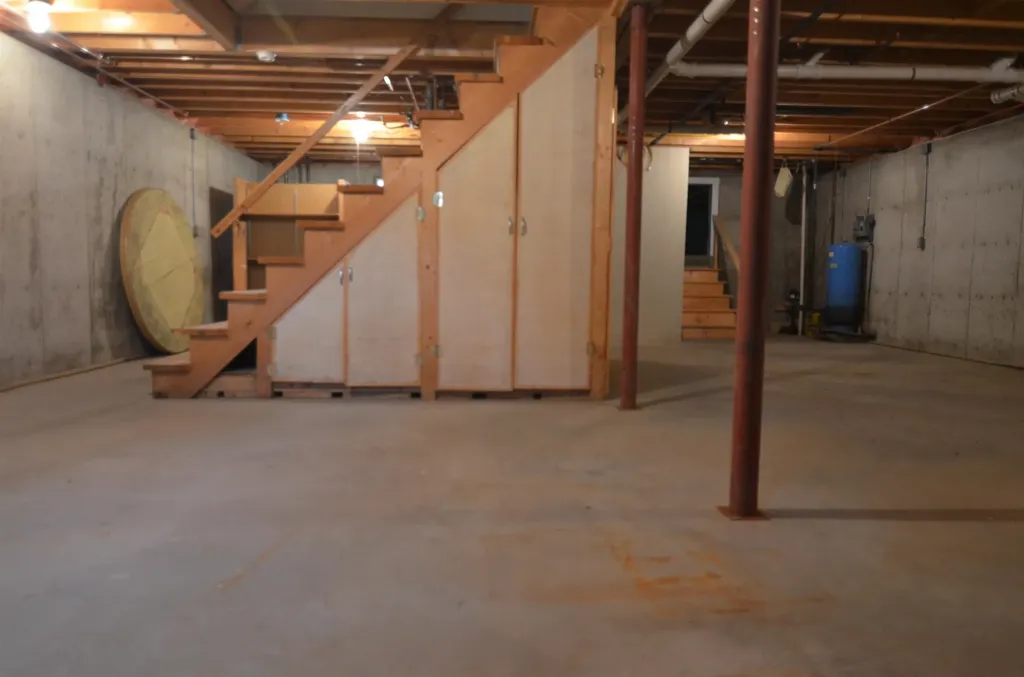 128 Stocker Pond Road Grantham NH 03753