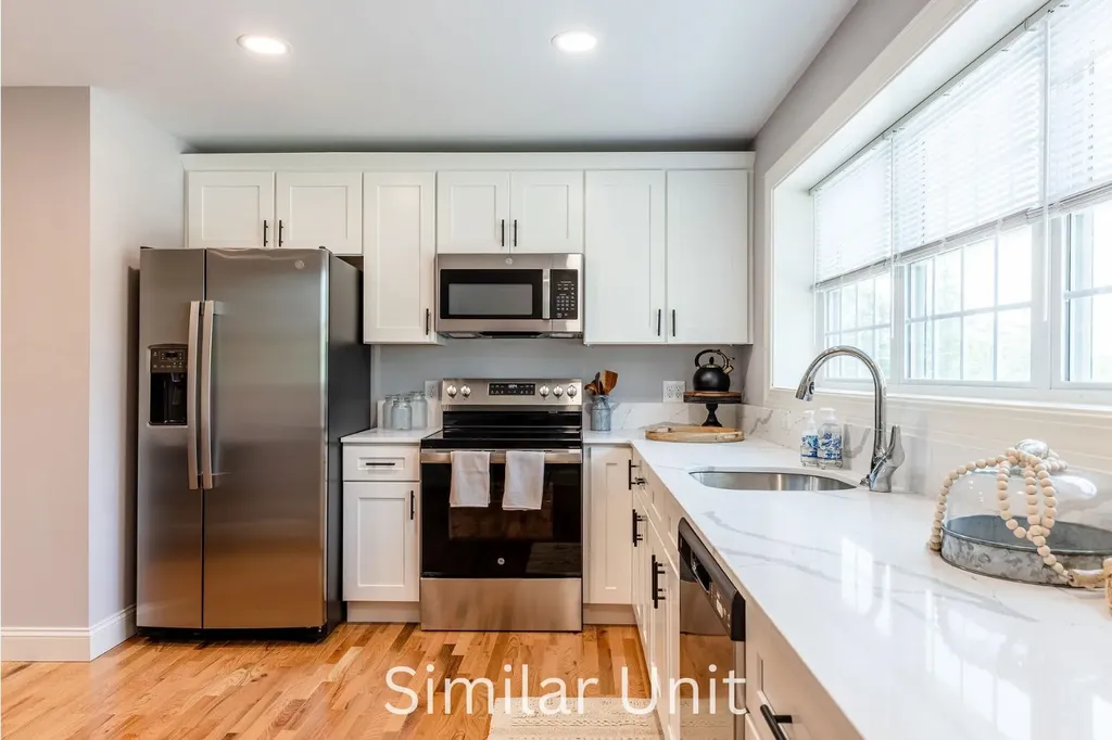 30 Madelyn Way Laconia NH 03246