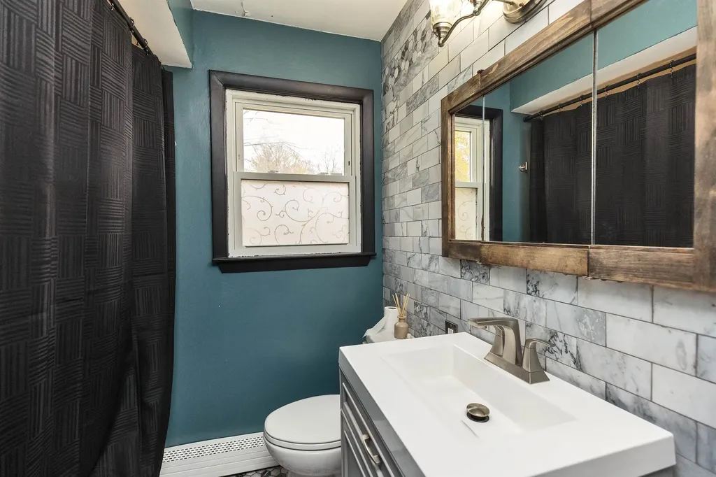 122 Patterson Street Manchester NH 03102