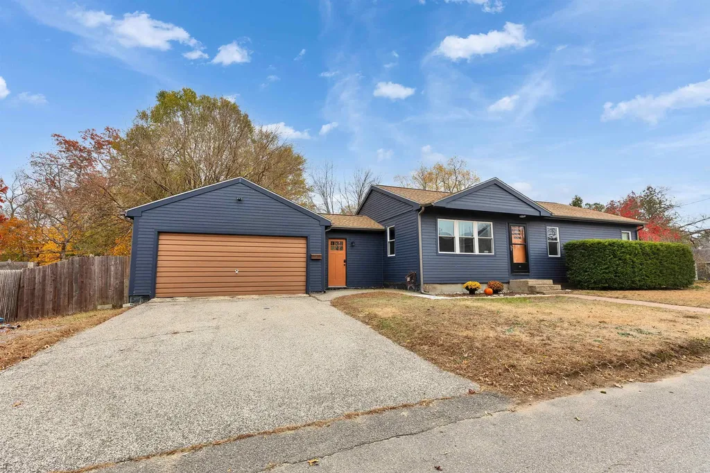 122 Patterson Street Manchester NH 03102