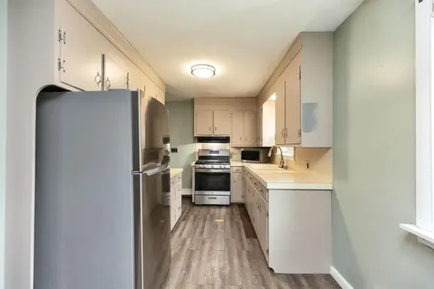 122 Patterson Street Manchester NH 03102