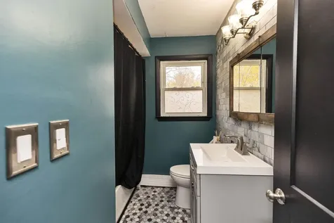 122 Patterson Street Manchester NH 03102