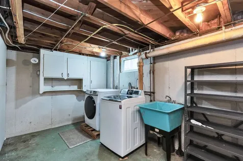 122 Patterson Street Manchester NH 03102