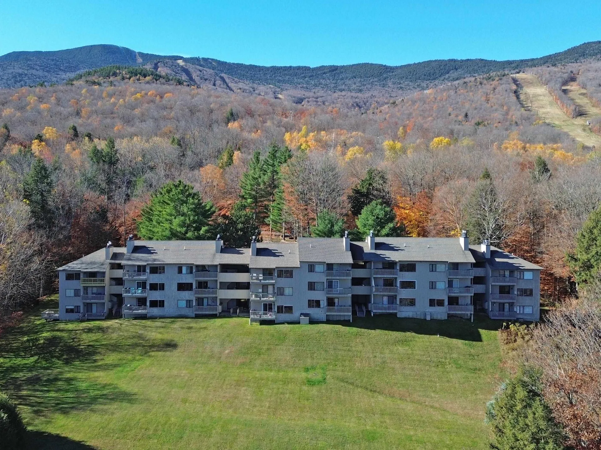 87 Snowside Drive Fayston VT 05673