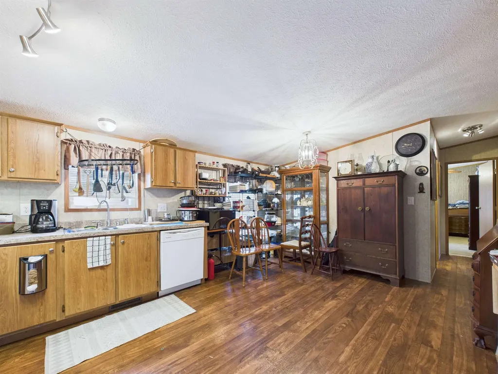 11 Nut Hatch Lane Keene NH 03431