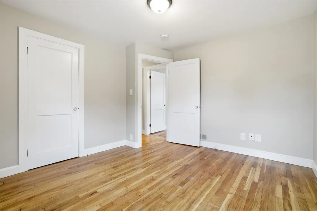 63 Maynard Avenue Manchester NH 03103