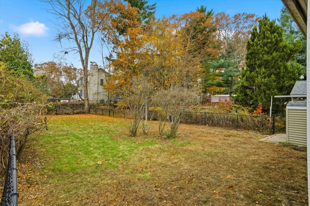 63 Maynard Avenue Manchester NH 03103