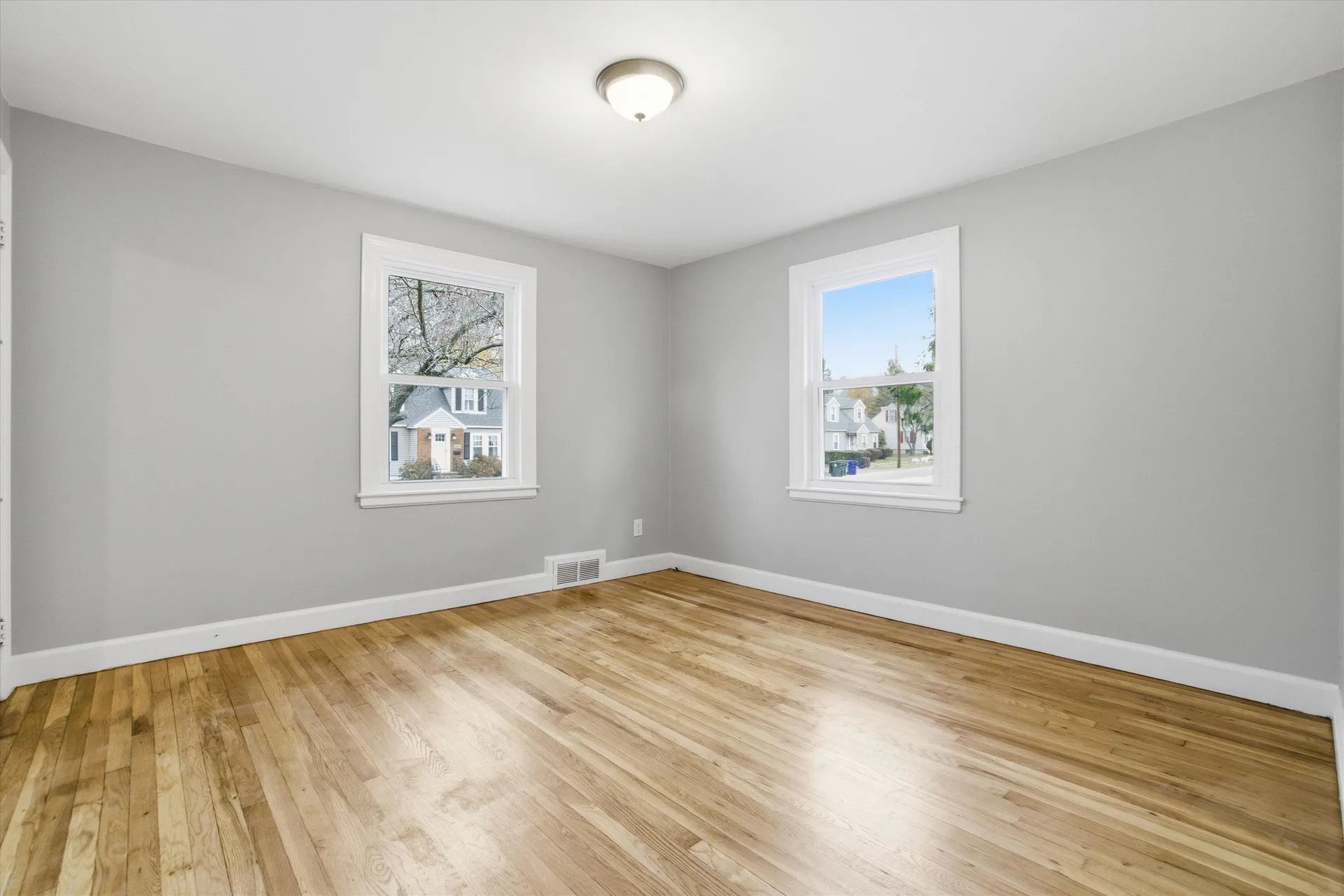 63 Maynard Avenue Manchester NH 03103