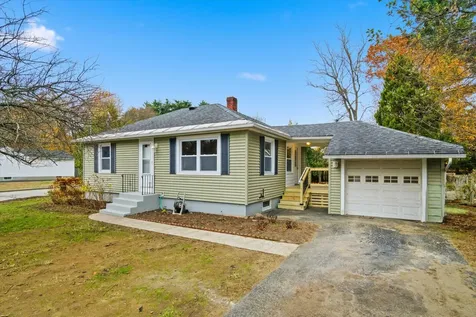63 Maynard Avenue Manchester NH 03103