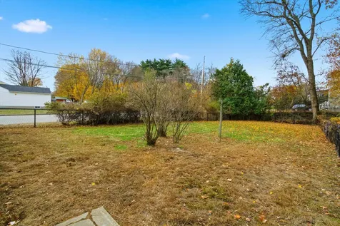 63 Maynard Avenue Manchester NH 03103