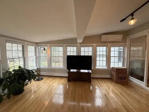 4 Nelson Drive Exeter NH 03833