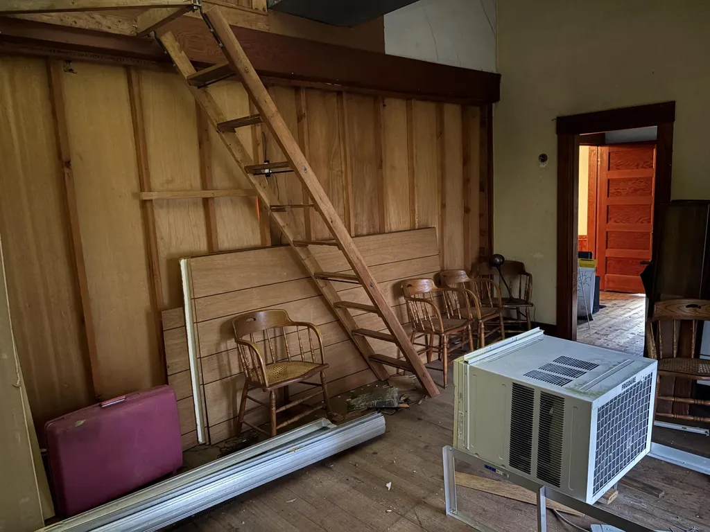 40 Charlonne Street Jaffrey NH 03452