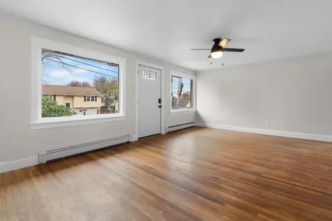 47 Rosedale Avenue Manchester NH 03103