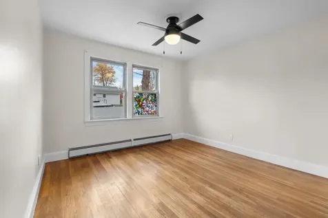 47 Rosedale Avenue Manchester NH 03103