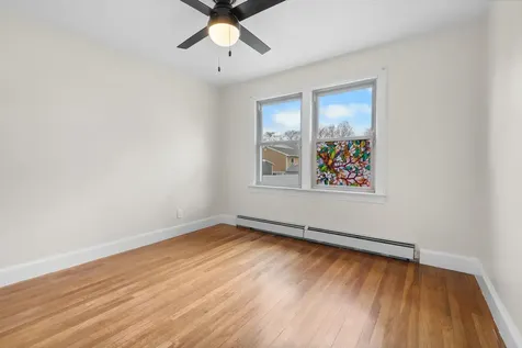 47 Rosedale Avenue Manchester NH 03103