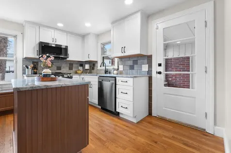 47 Rosedale Avenue Manchester NH 03103