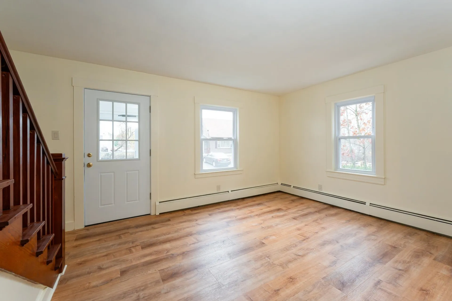 8 Laurel Street Derry NH 03038