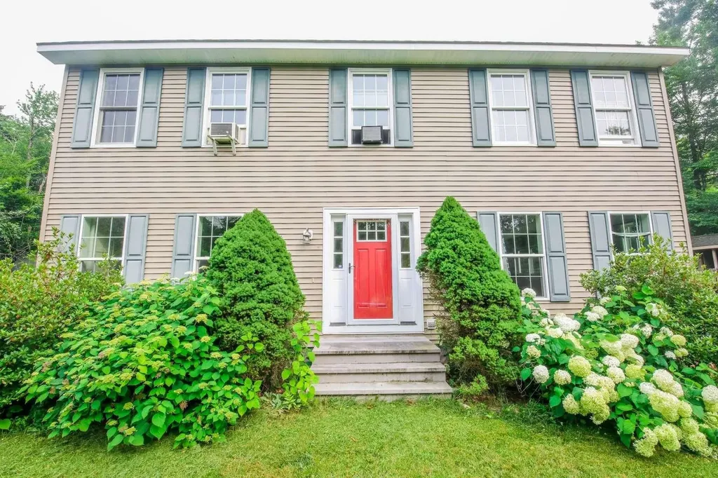 1180 North Road Sunderland VT 05252