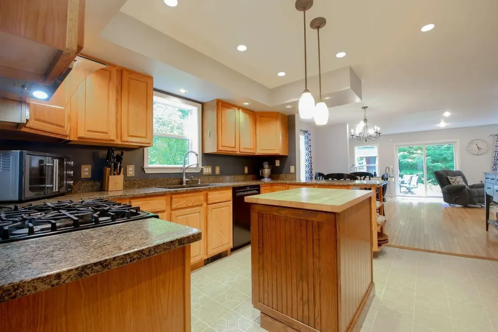 1180 North Road Sunderland VT 05252