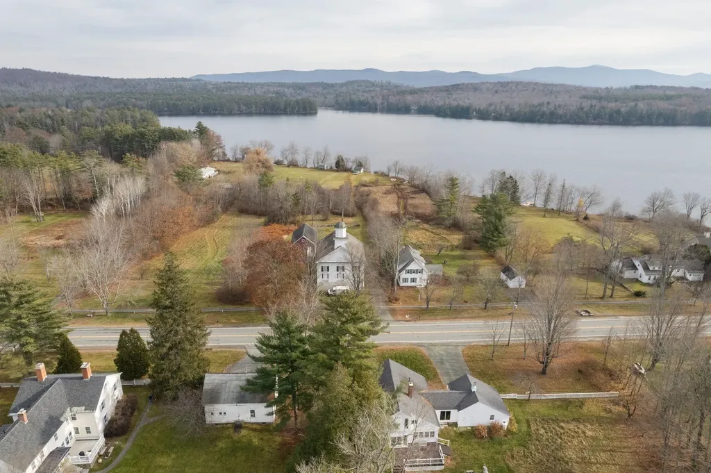 00 Canaan Street Canaan NH 03741