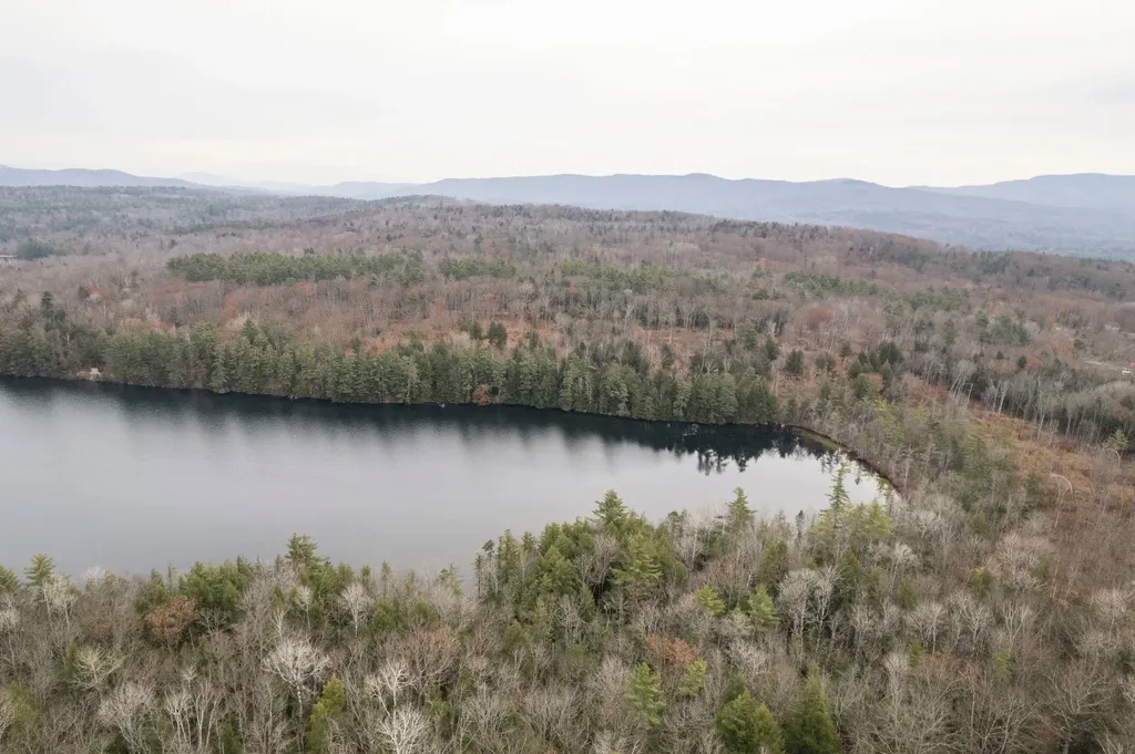 00 Corno Road Canaan NH 03741