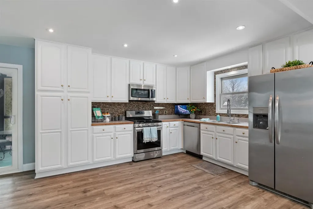 11 Packard Road Jericho VT 05465