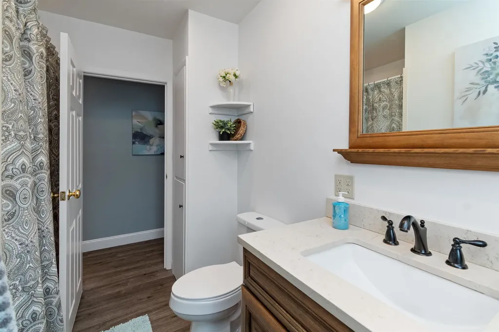 11 Packard Road Jericho VT 05465