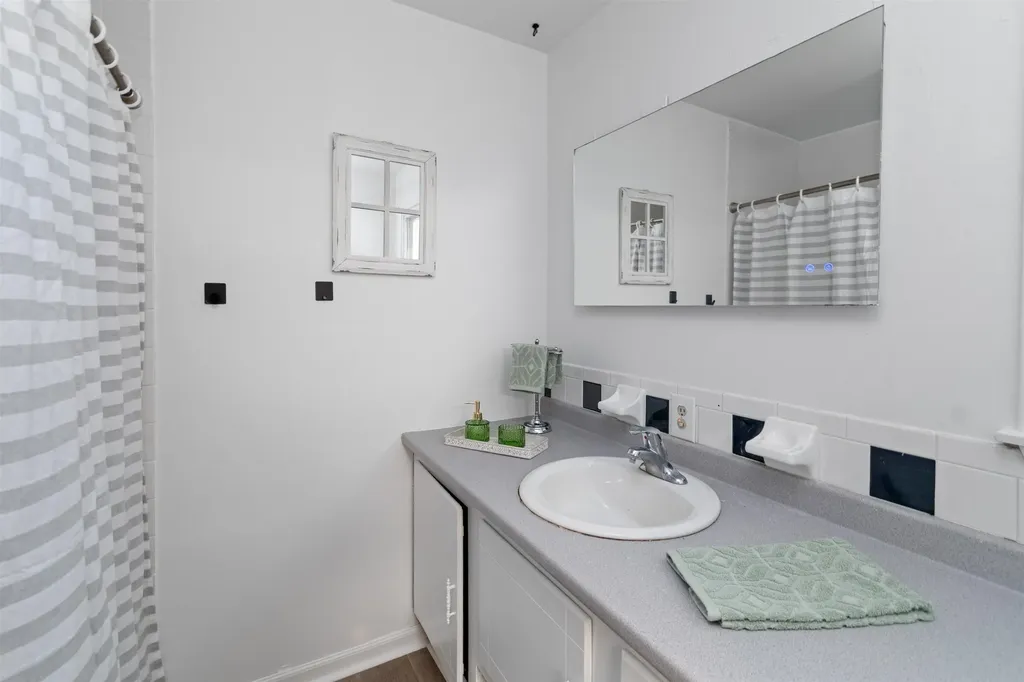 11 Packard Road Jericho VT 05465