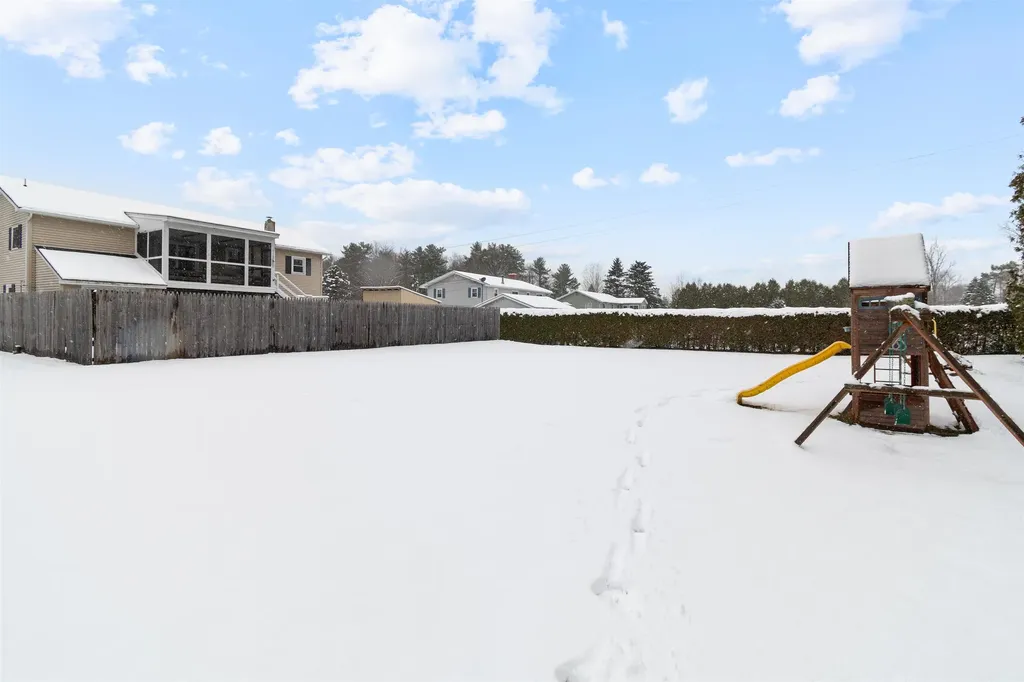 11 Packard Road Jericho VT 05465